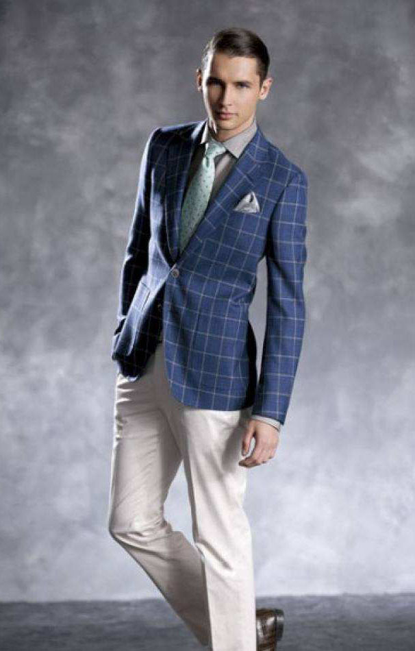 如何选择订制西服的面料？毛料西服是否可用水洗？